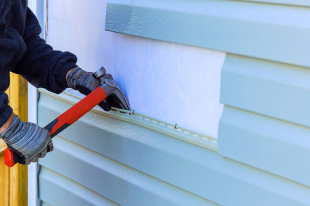 Reliable Wood Siding contractor in Georgetown, IL by Squared Siding
